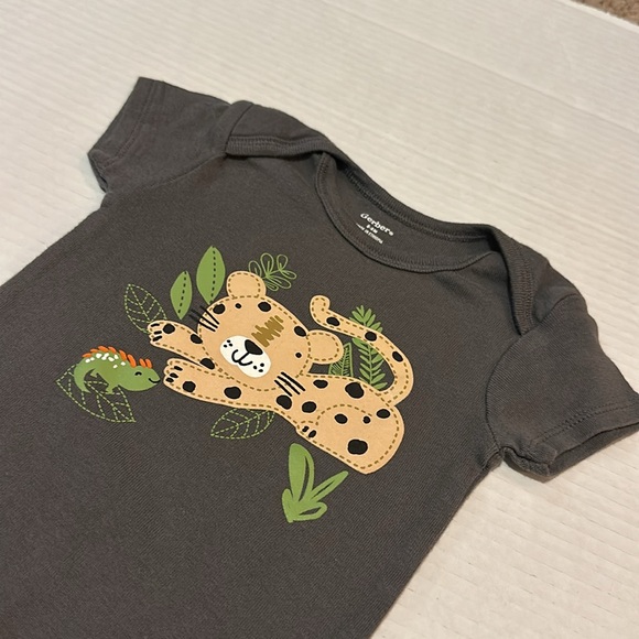 Gerber Baby Onesie Bodysuits set of age 6-9 months - Picture 2 of 14